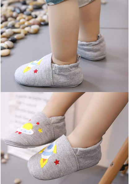 Toddler Baby Boys Girls Shoes Non Skid Slipper Sneaker Moccasins Infant First Walker House Walking Crib Shoes(6-24 Months)